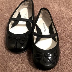 Patent leather ballet flat